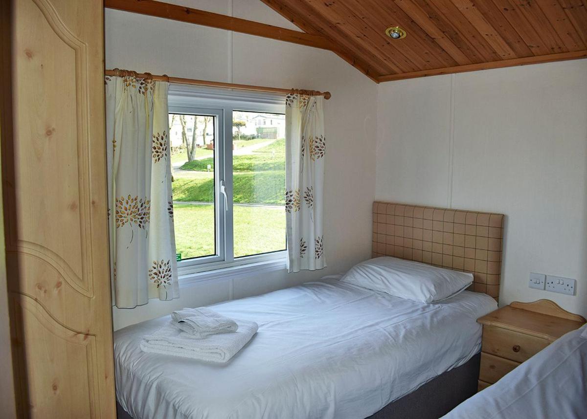 Newlands Park Charmouth Exterior foto